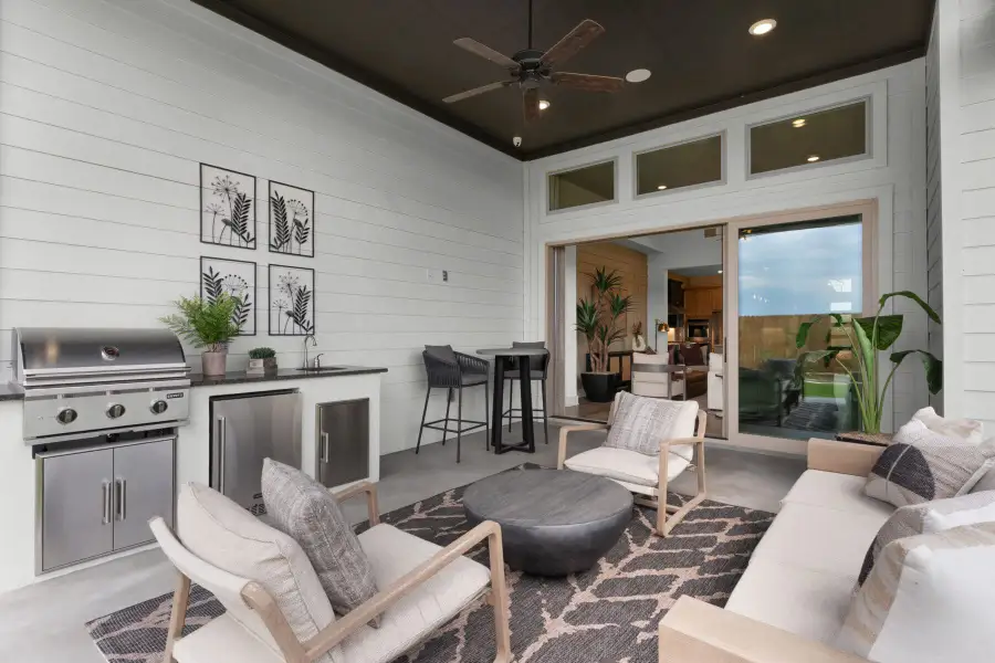 Image 26 of a home in Davis Ranch.