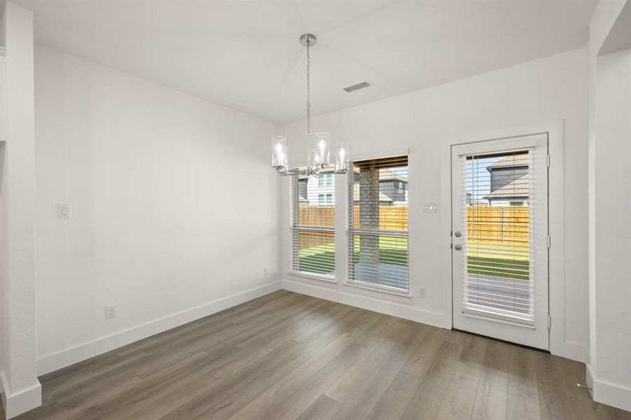 1819 Fannin- Dining-1 1819 Fannin- Dining-1