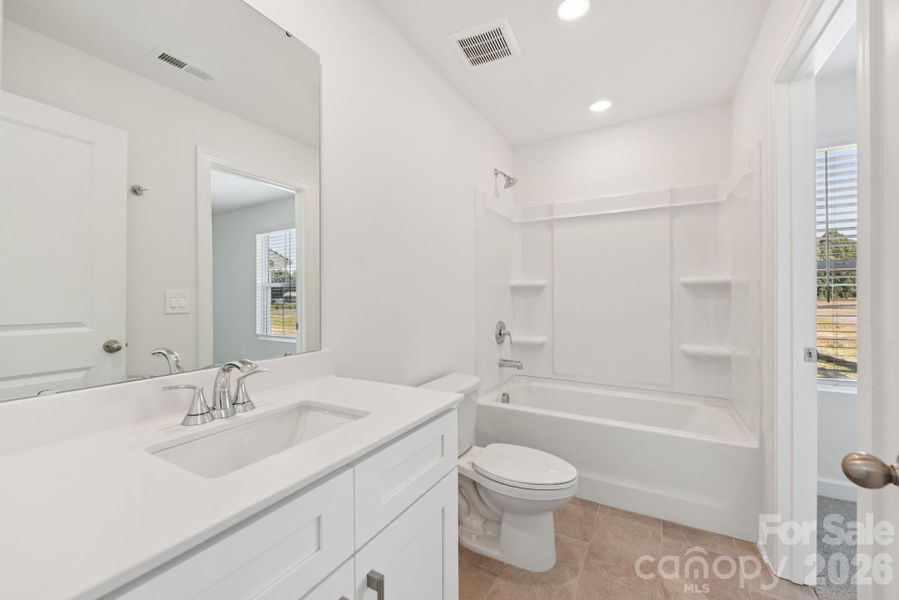 Photo is not of the actual home, but is an inspirational photo of builder’s model home and may depict options, furnishings, and/or decorator features that are not included Photo is not of the actual home, but is an inspirational photo of builder’s model home and may depict options, furnishings, and/or decorator features that are not included