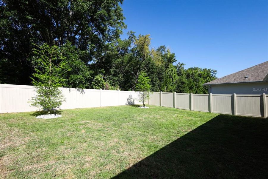 Exterior details and patio area of a home in , Mount Dora (Image 23).