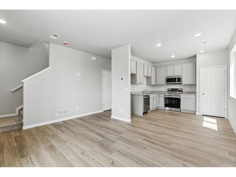 Spacious, unfurnished interior of a new home in Pintail Commons at Johnstown Village, Johnstown (Image 6). Spacious, unfurnished interior of a new home in Pintail Commons at Johnstown Village, Johnstown (Image 6).