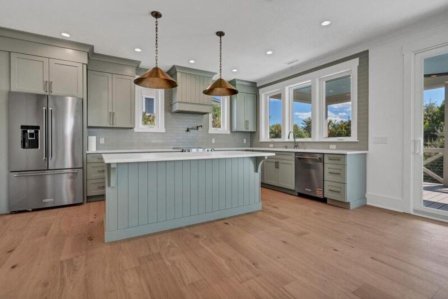 Furnished interior view inside a new home in , Edisto Beach (Image 11).