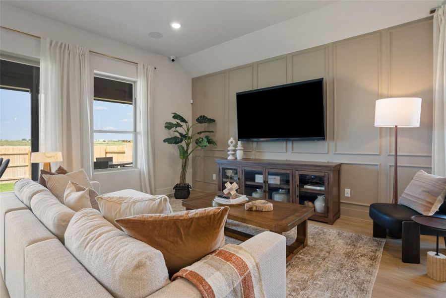 Representative images and renderings are for illustrative purposes. Actual structural options and design finishes of home may vary. Representative images and renderings are for illustrative purposes. Actual structural options and design finishes of home may vary.