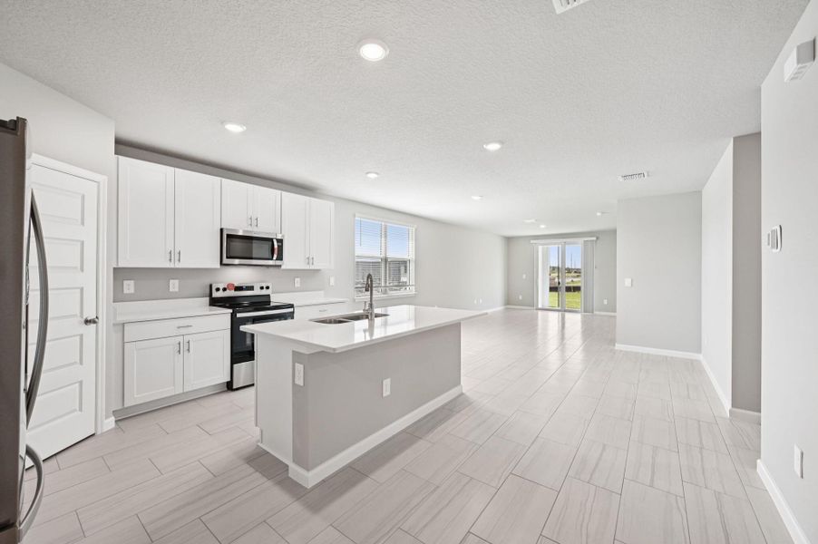 Furnished interior view inside a new home in Hampton Park - Classic Series, Vero Beach (Image 28). Furnished interior view inside a new home in Hampton Park - Classic Series, Vero Beach (Image 28).