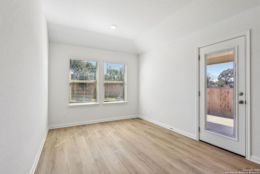 Spacious, unfurnished interior of a new home in Royal Crest, San Antonio (Image 30). Spacious, unfurnished interior of a new home in Royal Crest, San Antonio (Image 30).