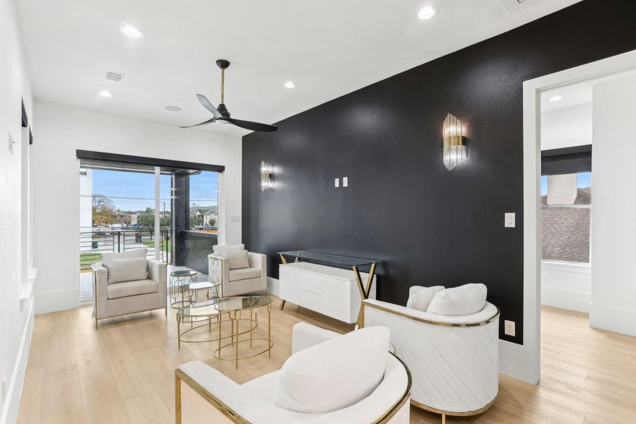 Games Room with balcony.