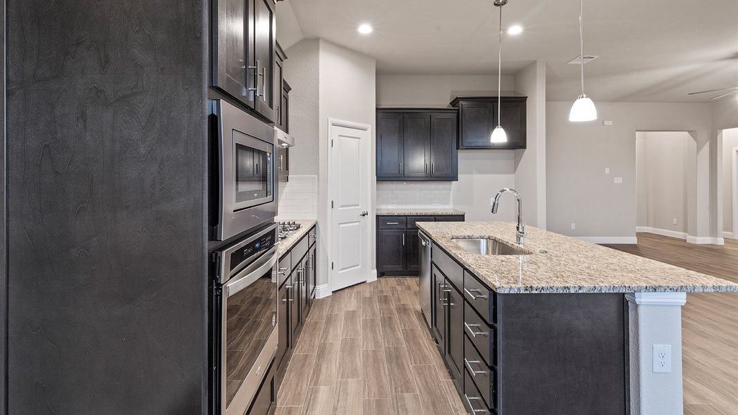 Furnished interior view inside a new home in Lakeview Pointe, Grand Prairie (Image 6).
