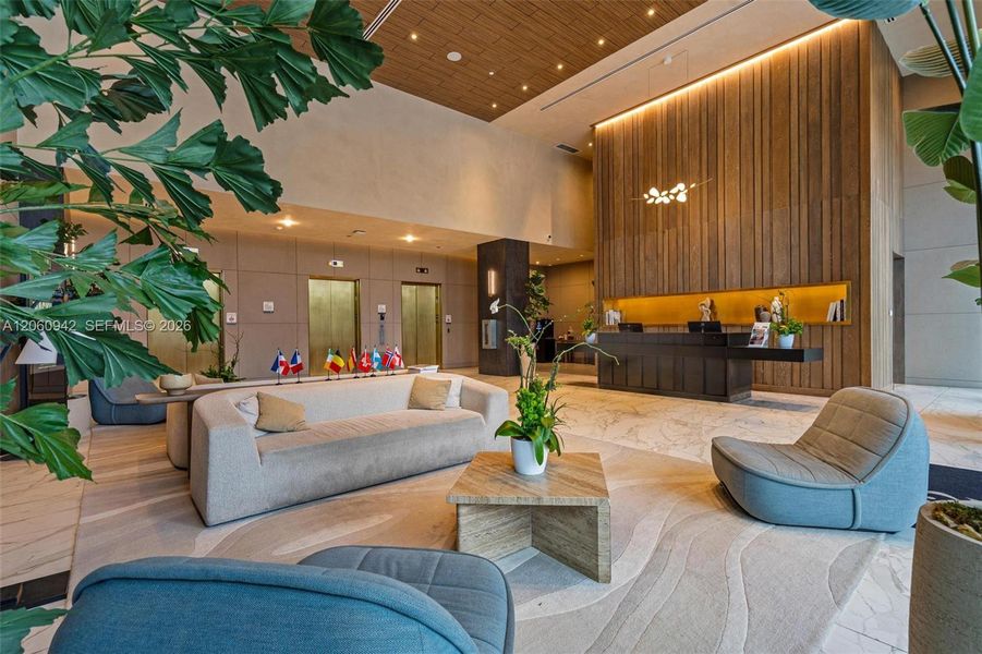 Community amenities in , Miami Beach (Image 56).