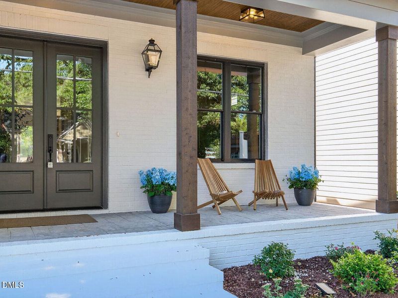 003-1280x960-photo 003-1280x960-photo