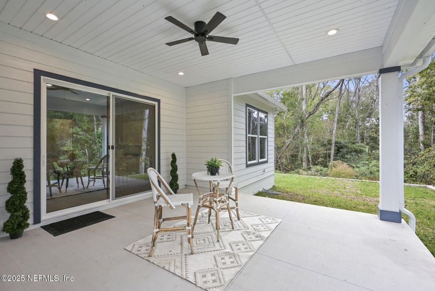 Exterior details and patio area of a home in , Jacksonville (Image 3).