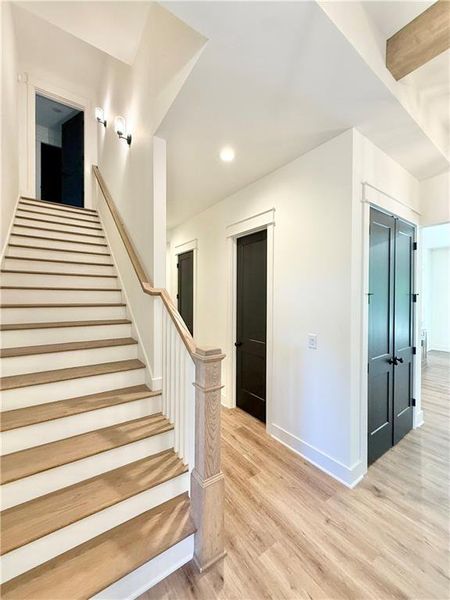 Spacious, unfurnished interior of a new home in , Dallas (Image 18).