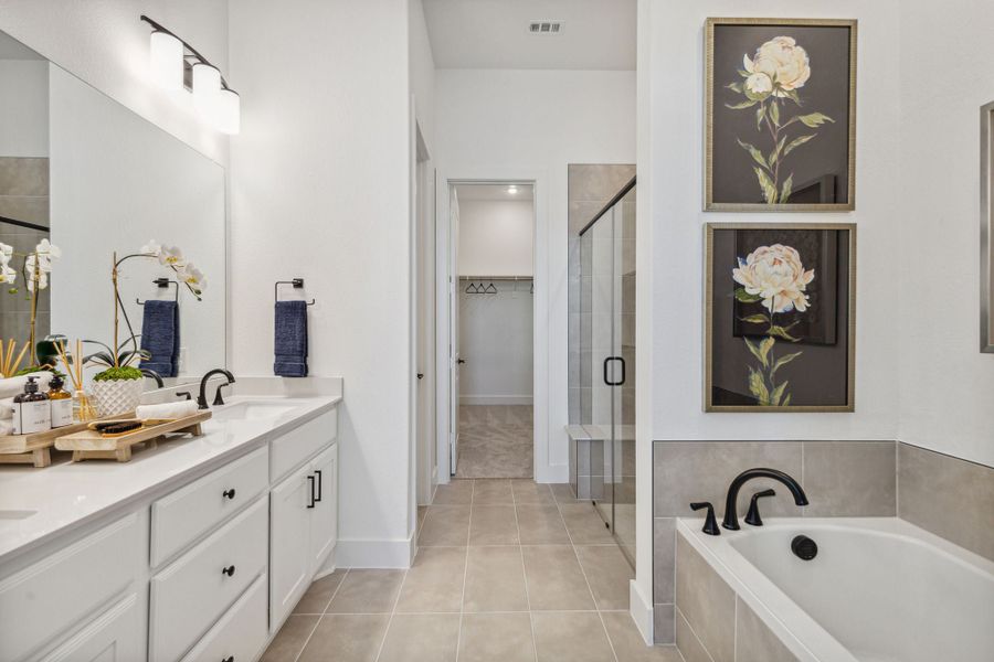 Representative furnished interior of a home built from the Grant by Centre Living Homes in Newman Village Townhomes, Frisco (Image 18).