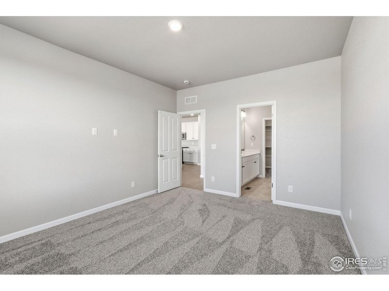 Spacious, unfurnished interior of a new home in Cordovan, Longmont (Image 15). Spacious, unfurnished interior of a new home in Cordovan, Longmont (Image 15).
