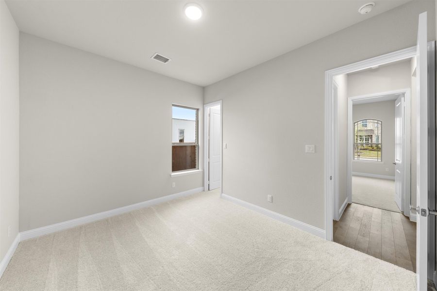 Representative unfurnished interior of a home built from the Laredo by Windsor Homes in Anna Town Square, Anna (Image 20).