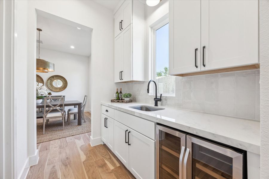 Furnished interior view inside a new home in , Houston (Image 18). Furnished interior view inside a new home in , Houston (Image 18).