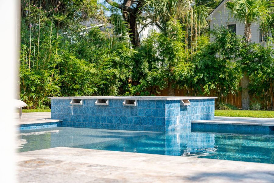 Community amenities in , Isle Of Palms (Image 63).