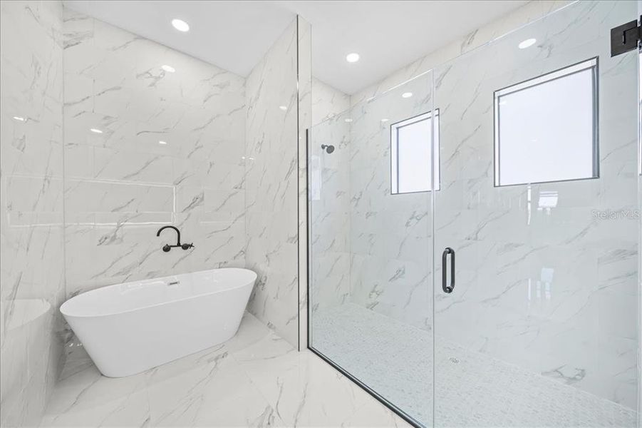 Furnished interior view inside a new home in , Cape Coral (Image 13).