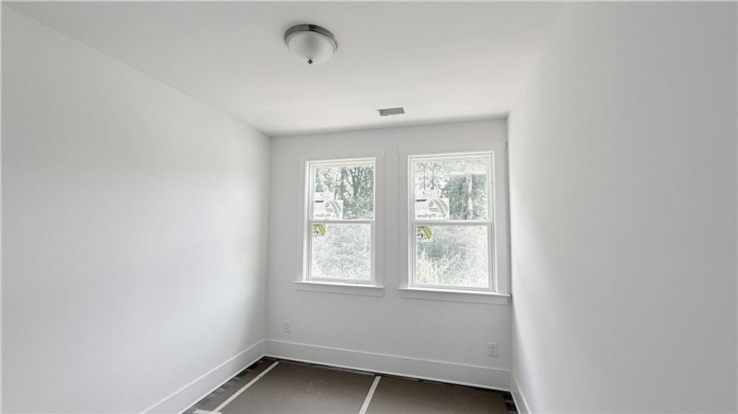 Image 38 of a home in Park Vue.