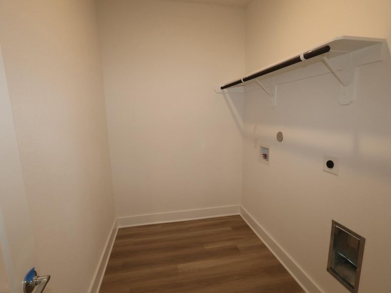 Spacious, unfurnished interior of a new home in Miller's Pond, Rosenberg (Image 27). Spacious, unfurnished interior of a new home in Miller's Pond, Rosenberg (Image 27).