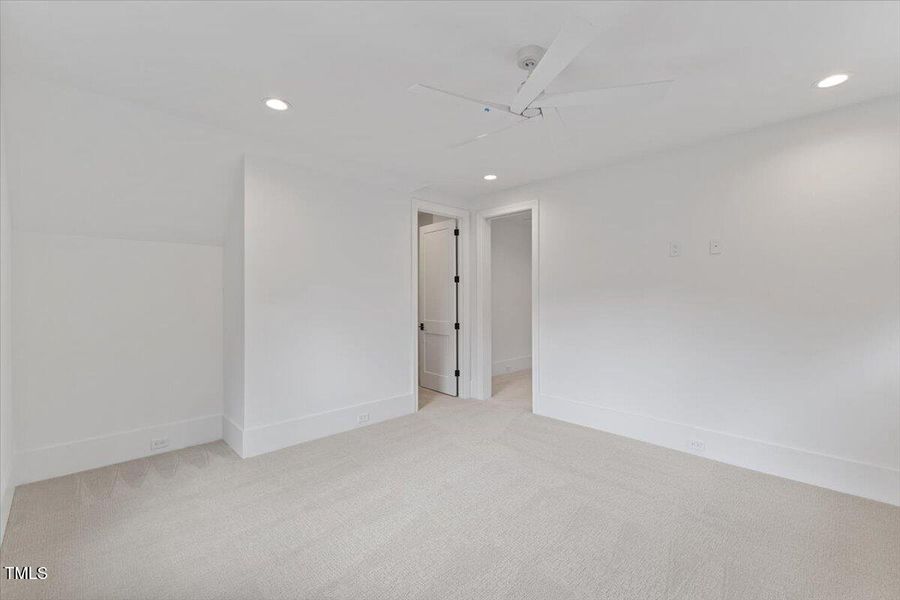 079-6844 Greystone Dr