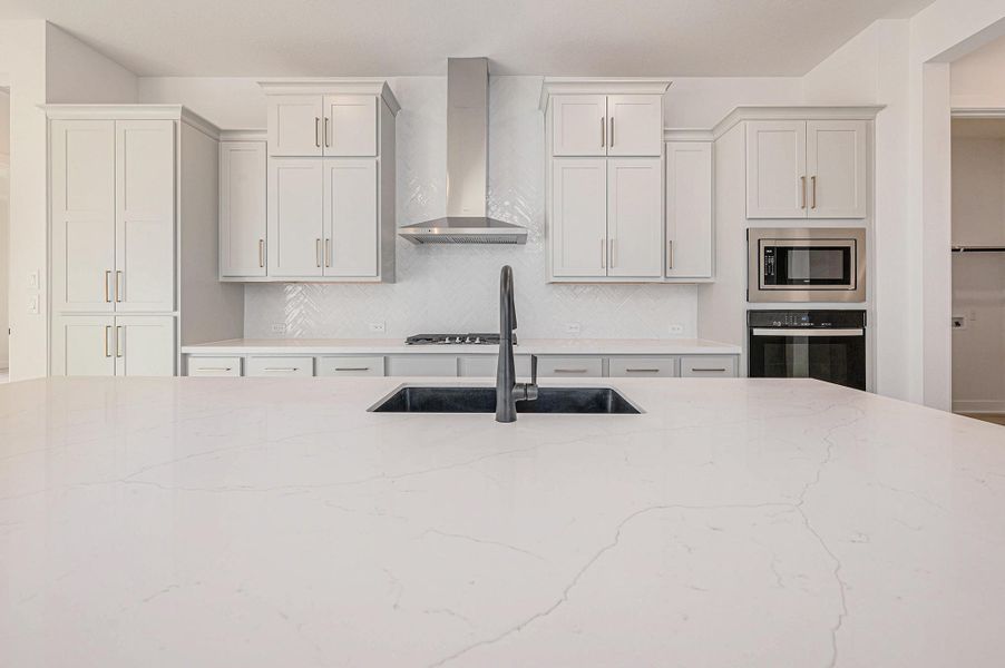 Representative image. Features, specifications, selections and colors may vary. Representative image. Features, specifications, selections and colors may vary.