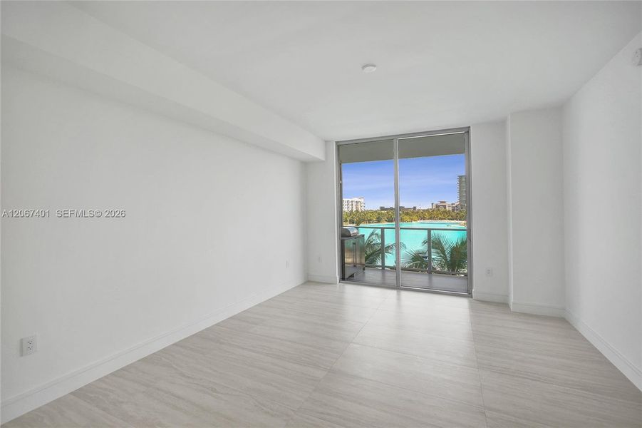 Spacious, unfurnished interior of a new home in , Miami (Image 21).