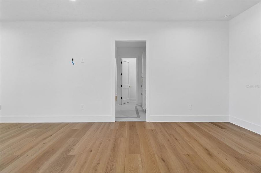 Spacious, unfurnished interior of a new home in , Tampa (Image 75). Spacious, unfurnished interior of a new home in , Tampa (Image 75).