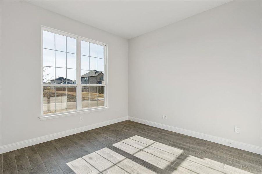 Spacious, unfurnished interior of a new home in Bellagio, Forney (Image 13).