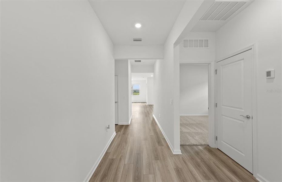 Spacious, unfurnished interior of a new home in Reagan Landing, Bradenton (Image 26). Spacious, unfurnished interior of a new home in Reagan Landing, Bradenton (Image 26).