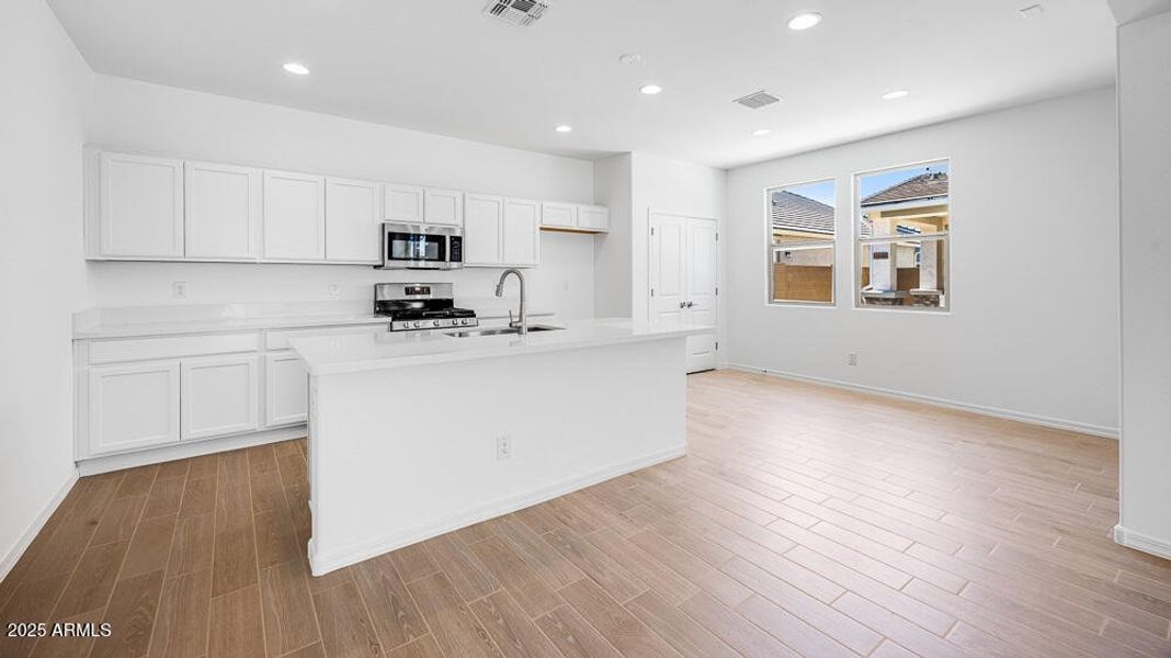 hj-az-phx-avila-at-rancho-mercado-cc-rm3