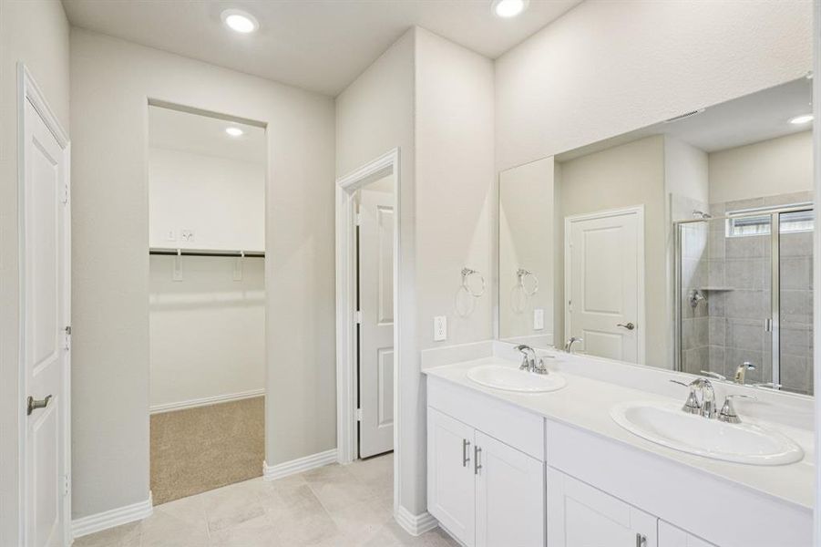 Photo is not of the actual home, but is an inspirational photo of builder’s model home and may depict options, furnishings, and/or decorator features that are not included.