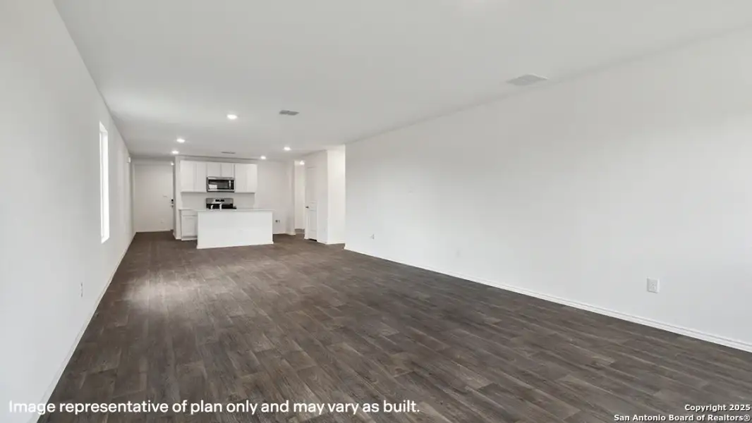 Spacious, unfurnished interior of a new home in Applewood, San Antonio (Image 30).