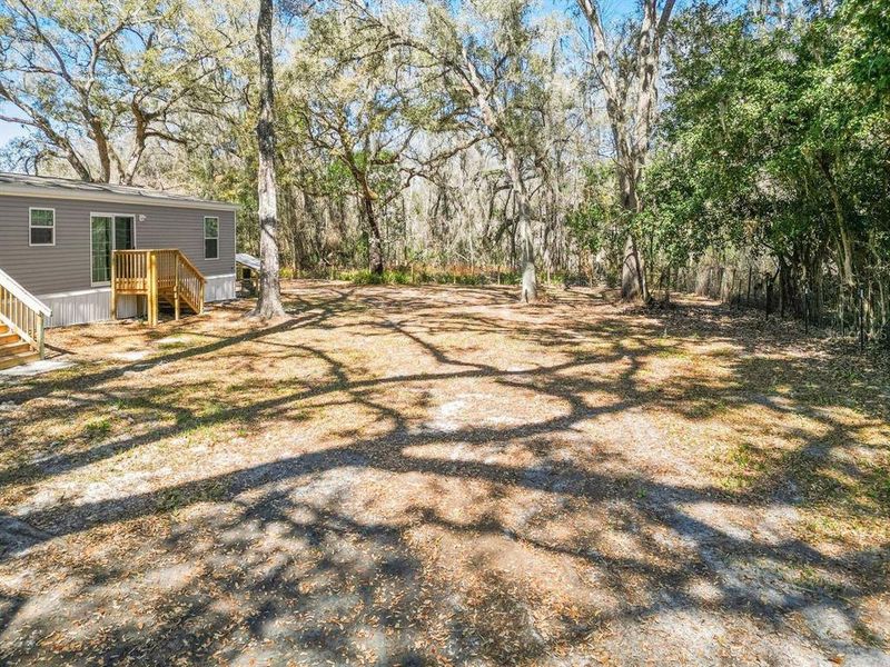 Natural landscape and outdoor views near in Webster (Image 14). Natural landscape and outdoor views near in Webster (Image 14).