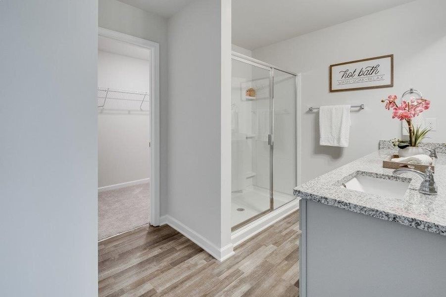 Furnished interior view inside a new home in Heath Golf and Yacht Club, Heath (Image 8).