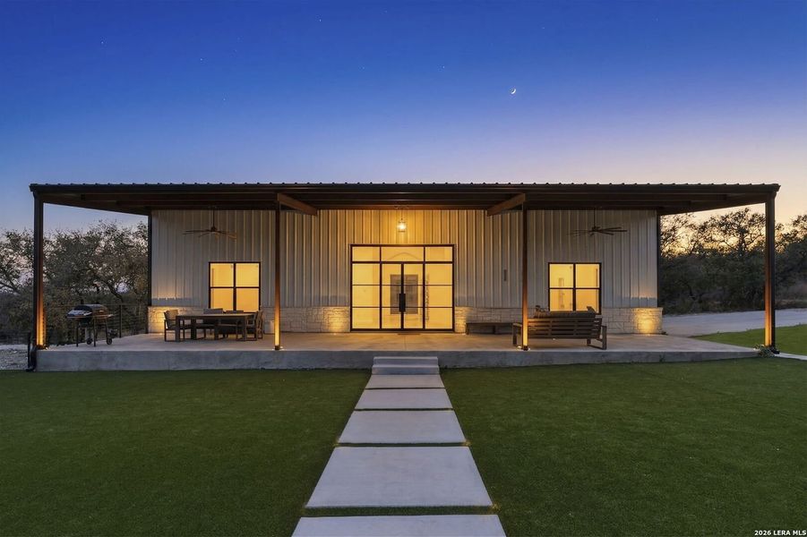 Exterior details and patio area of a home in , Bulverde (Image 17).