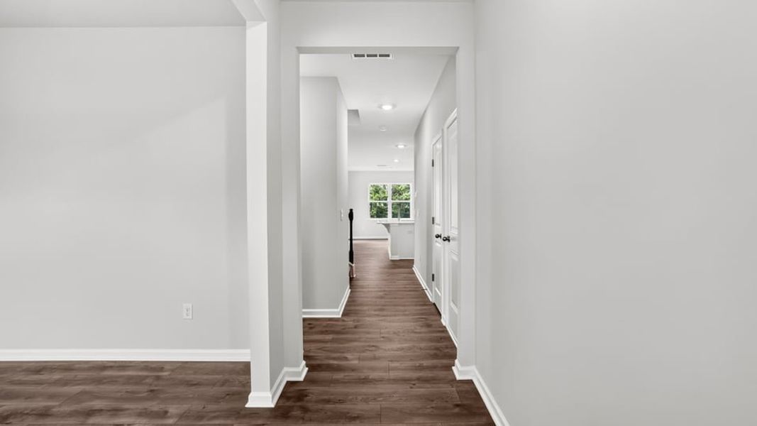 Spacious, unfurnished interior of a new home in Spring Ridge, Anderson (Image 13).