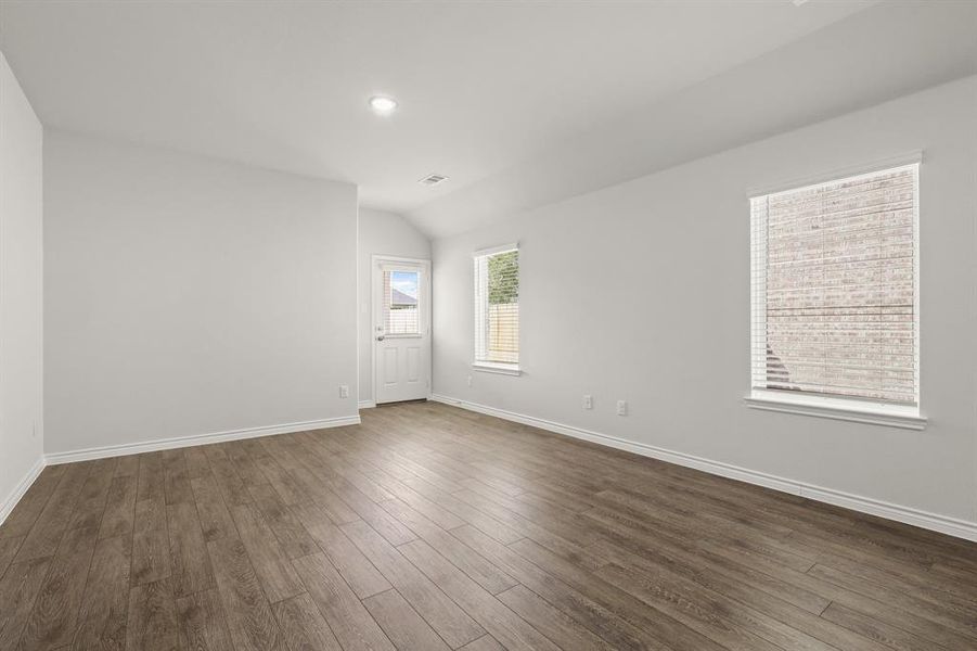 Spacious, unfurnished interior of a new home in Christian Meadows, Ennis (Image 33). Spacious, unfurnished interior of a new home in Christian Meadows, Ennis (Image 33).