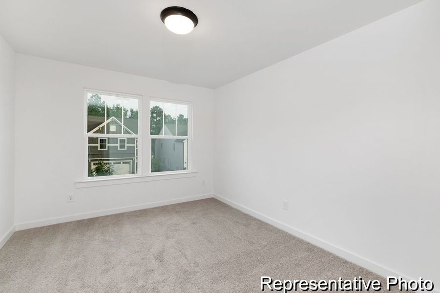 Spacious, unfurnished interior of a new home in Reeves Crossing, St. George (Image 18).