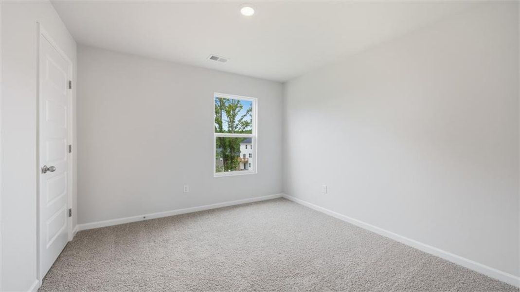 Spacious, unfurnished interior of a new home in Twin Lakes, Hoschton (Image 31). Spacious, unfurnished interior of a new home in Twin Lakes, Hoschton (Image 31).