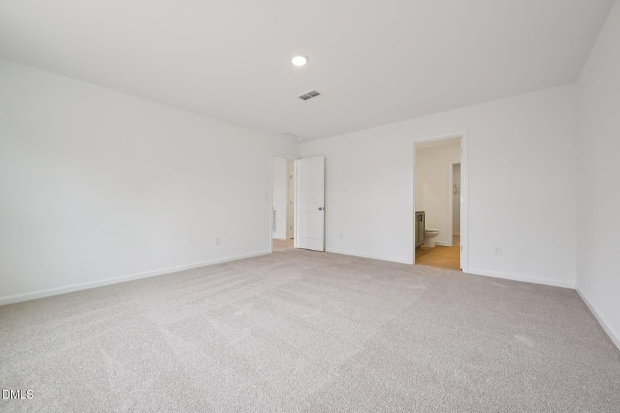 29-web-or-mls-Salers Loop-S1902-029