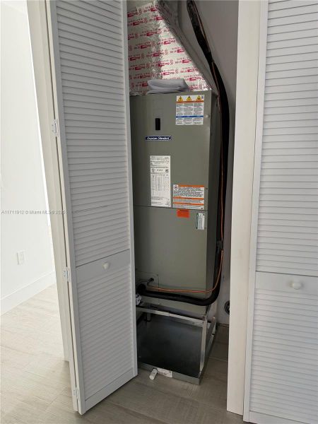 Close-up of interior finishes inside a home in , Hallandale Beach (Image 10).