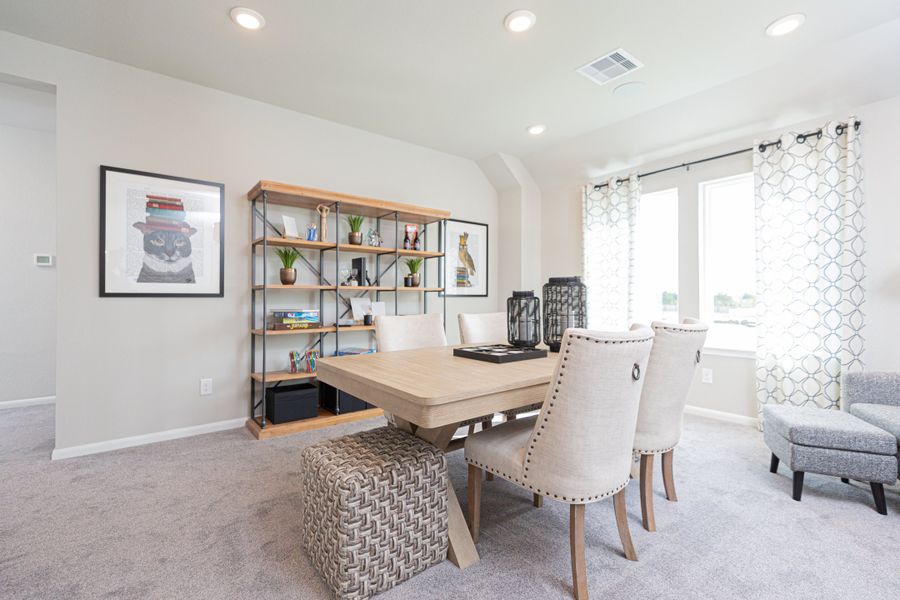 Representative furnished interior of a home built from the Alder by Beazer Homes in Bridgeland: Premier Collection, Cypress (Image 14).
