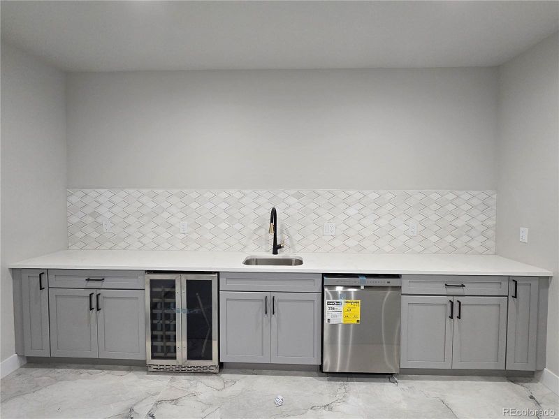 Full bar in /basement