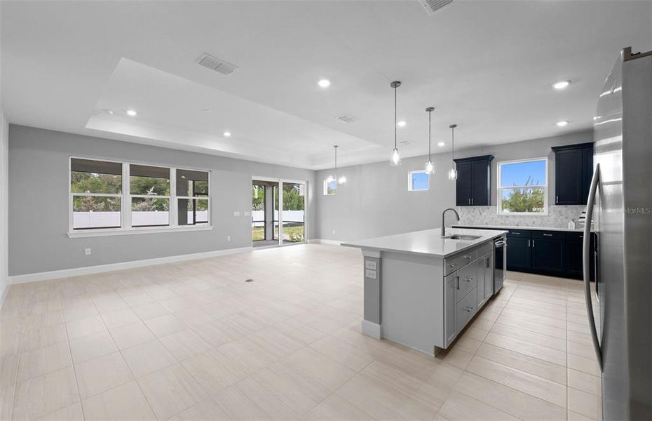Spacious, unfurnished interior of a new home in Shores at Stillwater, Englewood (Image 28).