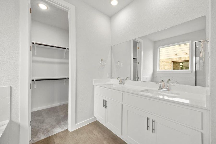 Furnished interior view inside a new home in Santa Rita Ranch, Liberty Hill (Image 7). Furnished interior view inside a new home in Santa Rita Ranch, Liberty Hill (Image 7).