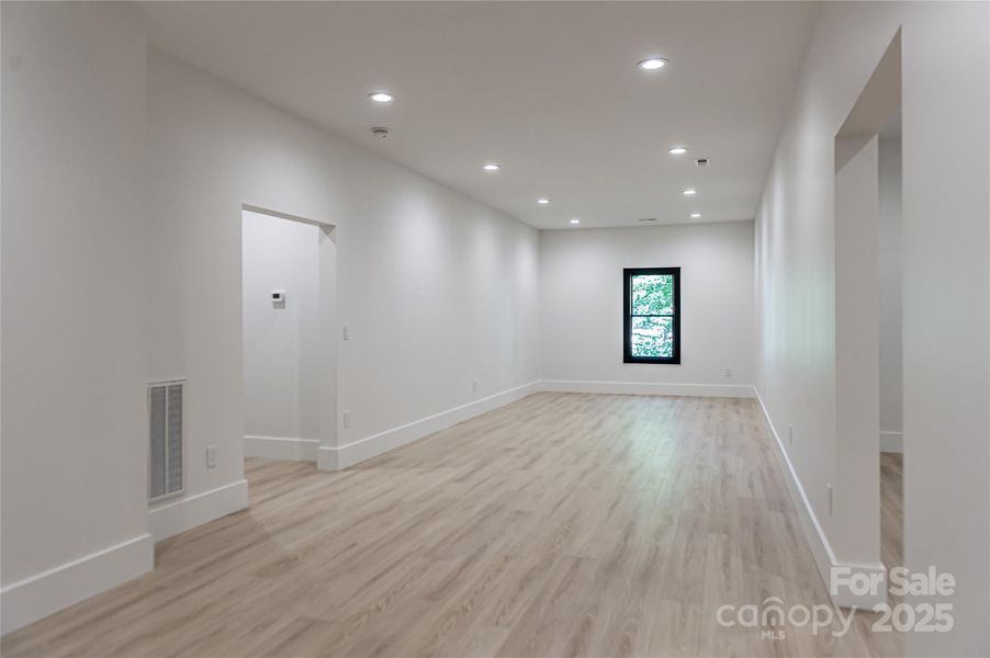 Spacious, unfurnished interior of a new home in , Hickory (Image 36).