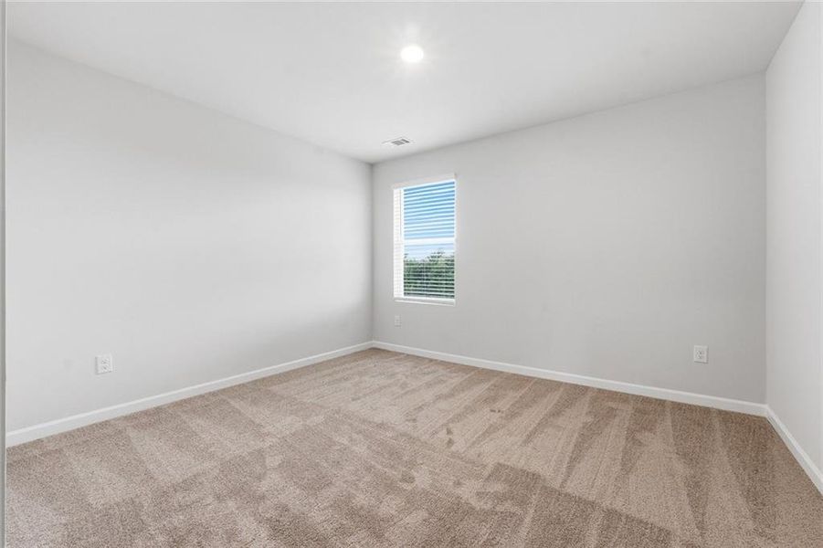 Spacious, unfurnished interior of a new home in Jones Crossing, Hogansville (Image 20). Spacious, unfurnished interior of a new home in Jones Crossing, Hogansville (Image 20).