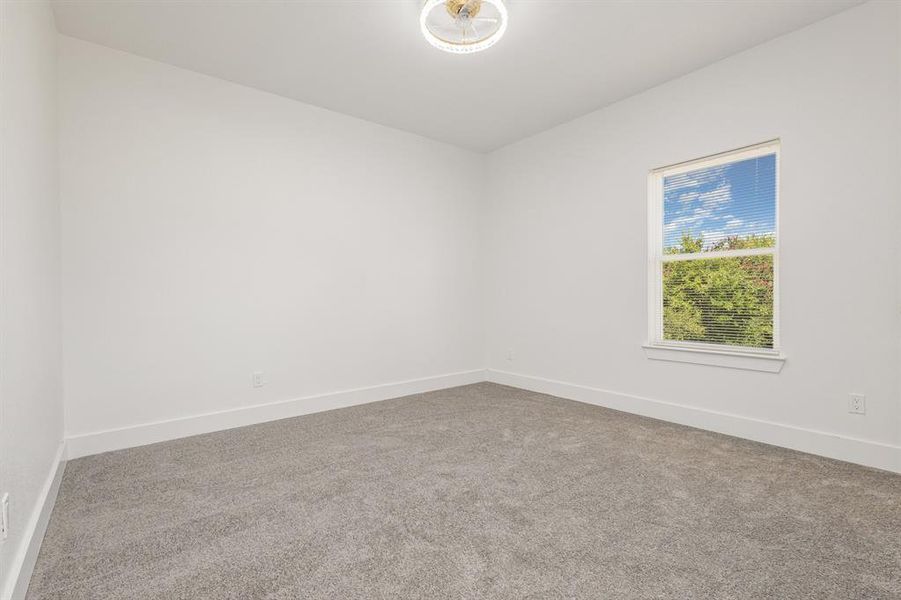 Spacious, unfurnished interior of a new home in , Dallas (Image 20). Spacious, unfurnished interior of a new home in , Dallas (Image 20).