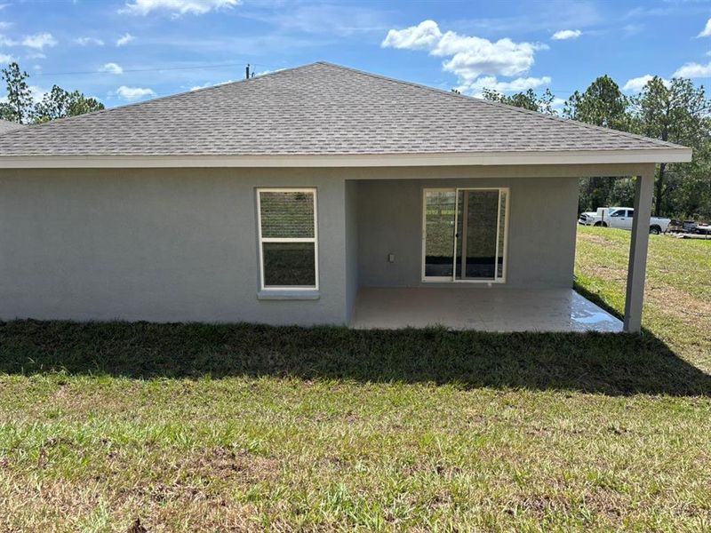 Exterior details and patio area of a home in , Dunnellon (Image 21). Exterior details and patio area of a home in , Dunnellon (Image 21).