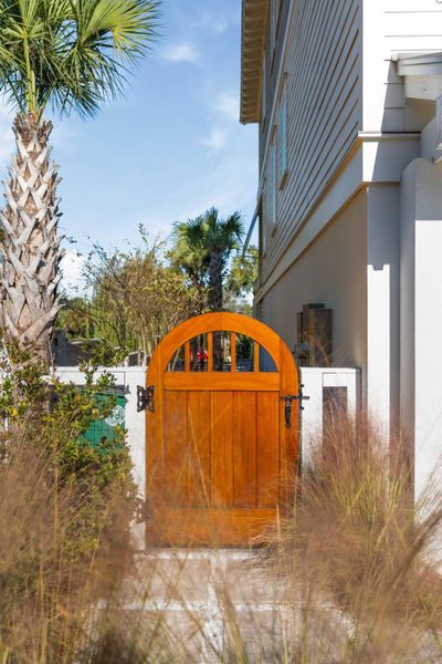 Exterior details and patio area of a home in , Isle Of Palms (Image 4).